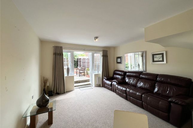 11, Parkside Mews, Whitefield photo 3