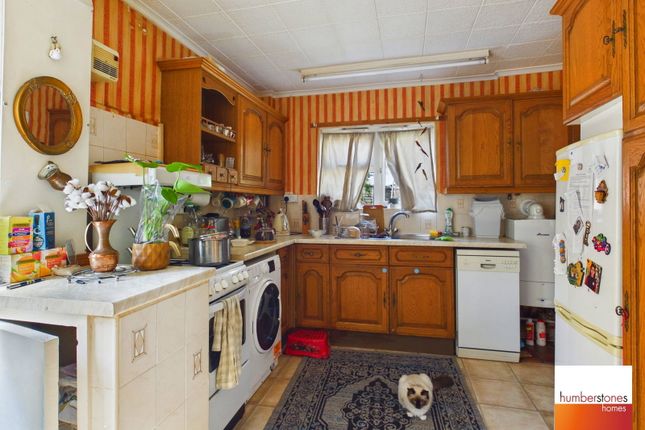 50, Welsh House Farm Road, Birmingham photo 3