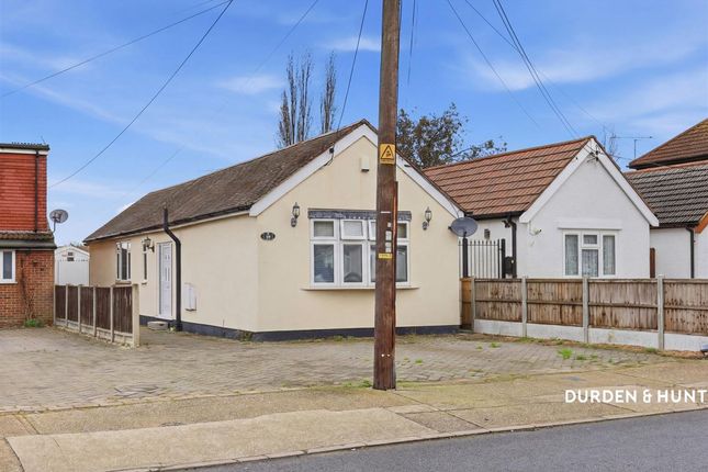 4-bed house on 95 Betterton Road, Rainham, £500,000