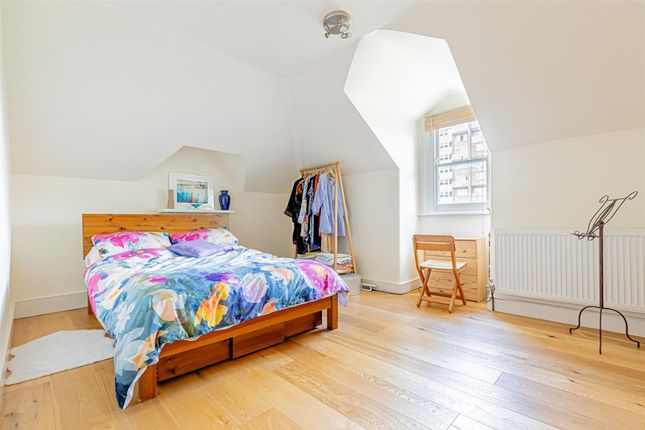 41C Amhurst Park, London photo 4