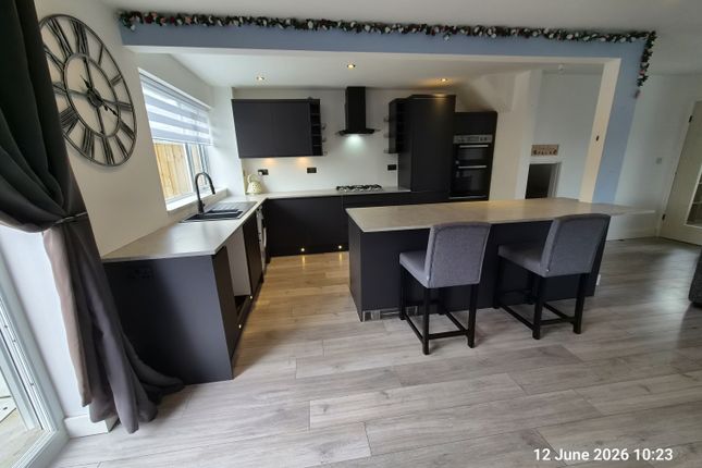 23, Burley Way, Birmingham photo 4