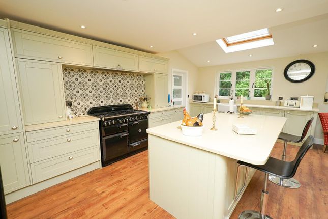 Detached house for sale in Taylors Ride, Leighton Buzzard