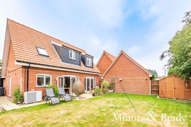 4 Jubilee Court, Dereham photo 2