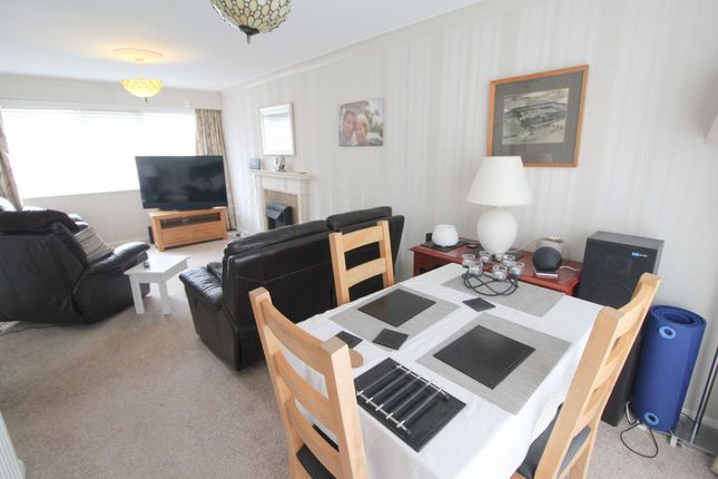 69 Denholme, Skelmersdale photo 5