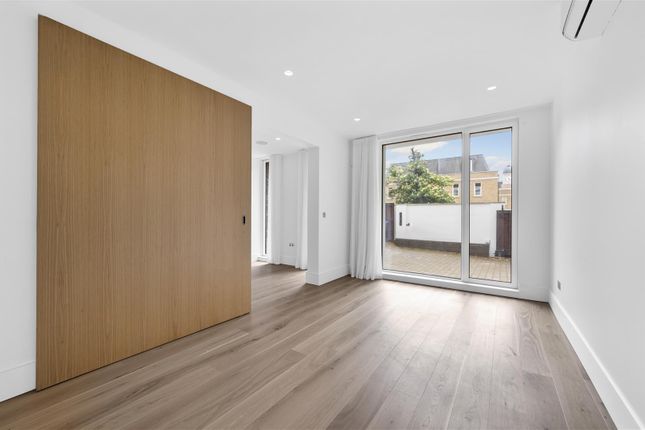 92 Copse Hil,57.Jpg