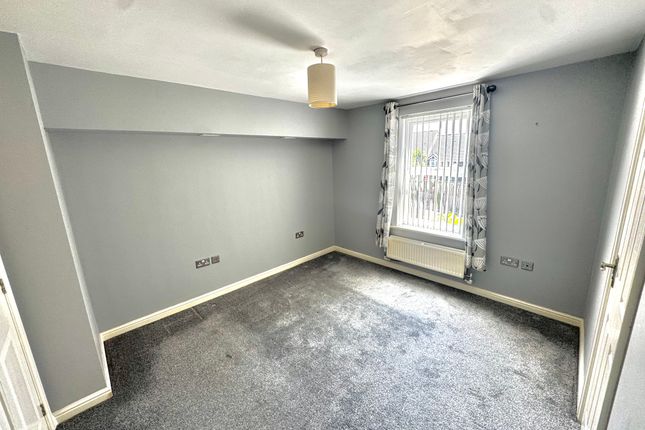 28, Sheffield photo 5