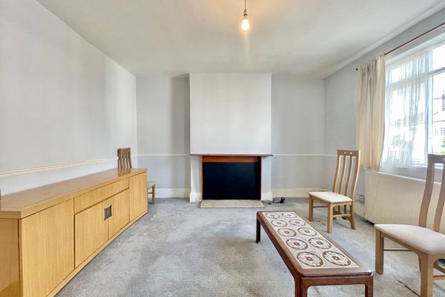 16A , Lichfield Grove, London photo 3