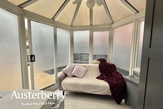 31, Sutherland Avenue, Stoke-On-Trent photo 4