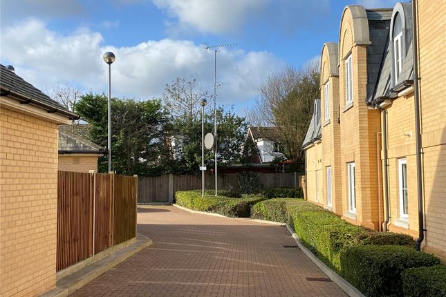 20 Brimsdown Apartments,, Brimsdown Avenue, Essex photo 4