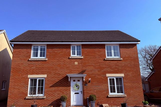 4-bed house on 25, Beauchamp Walk, Swansea, £385,000