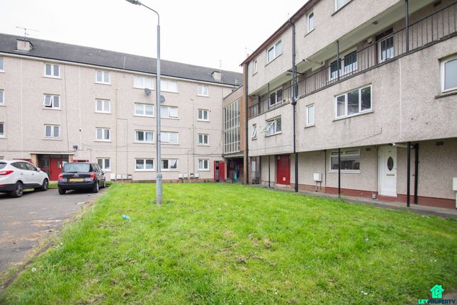 Thumbnail Flat for sale in West Buchanan Place, Paisley