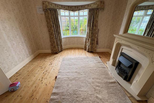 3, Uplands Avenue, Bradford photo 5