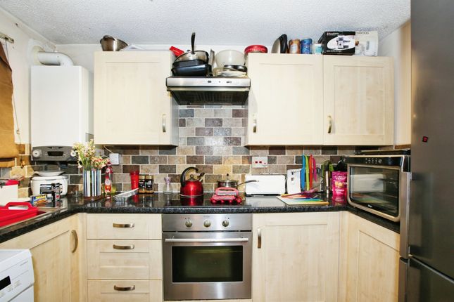 24d, West Street, Yeovil photo 3