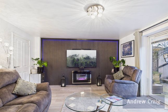 10 Lyons Way, South Shields photo 3