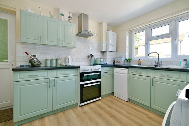 12, The Leys, Huntingdon photo 4