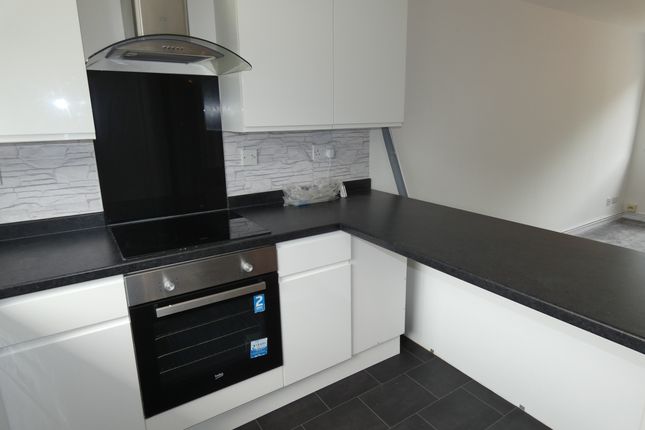 21, Villa Court, Telford photo 4