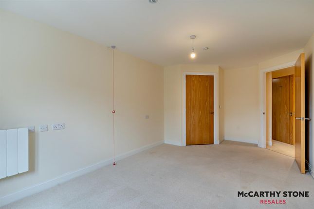 Flat for sale in Llys Isan, Ilex Close, Llanishen, Cardiff