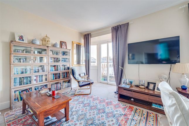 Thumbnail Flat to rent in The Terrace, London