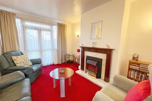 20, Carron Avenue, Manchester photo 3