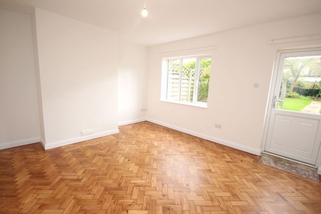 69, Ridge Road, Letchworth Garden City photo 4