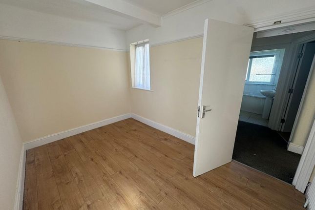 Hartley Avenue, Southampton photo 3
