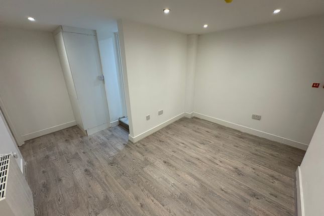 Flat 1 , Sackville St, Bradford photo 5