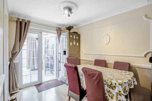 32, Fulmer Road, London photo 3