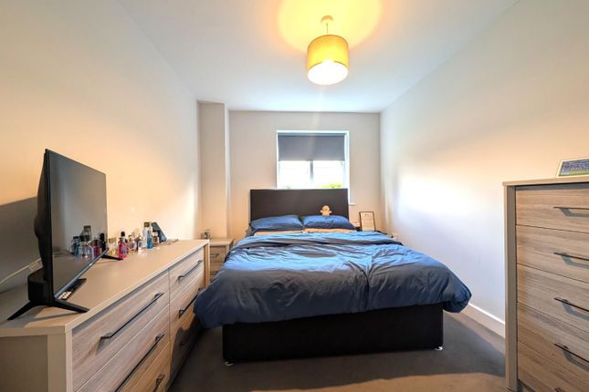 57, Peter Candler Way, Ashford photo 4