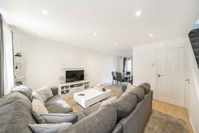 7, Poplar Grove, London photo 2