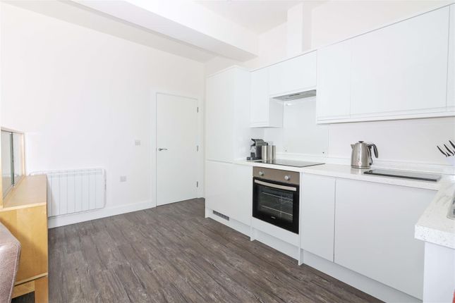 8 Skyline, 1 The Causeway, Worthing photo 3