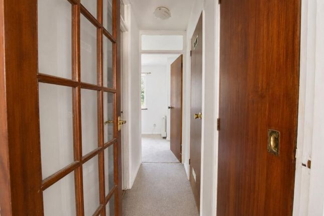 The Wells, Finedon photo 3