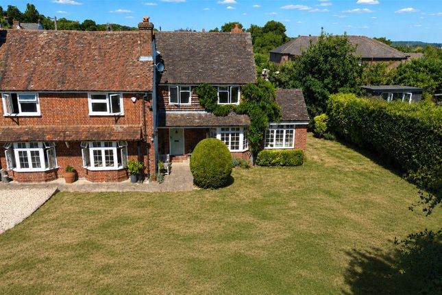 Grayne Cottage, 61, Heath Lane, Farnham photo 4