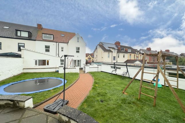 26 School Lane, Prenton photo 3