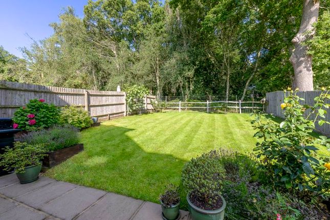 5, Fallow Drive, Heathfield photo 2