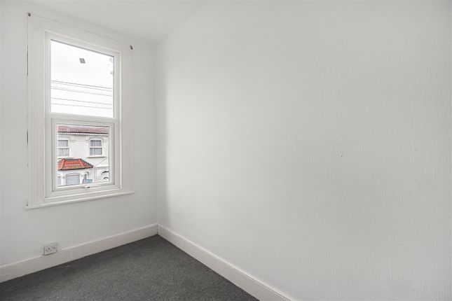 Terraced house for sale in Beaconsfield Road, Leyton, London