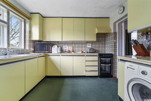 Kinross,, Henham Road, Bishop's Stortford photo 2
