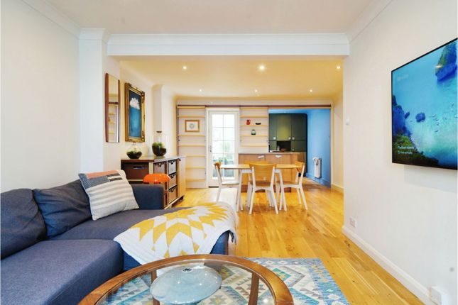 Terraced house for sale in Foundry Street, Brighton
