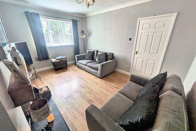 31, Penshaw View, Birtley photo 4