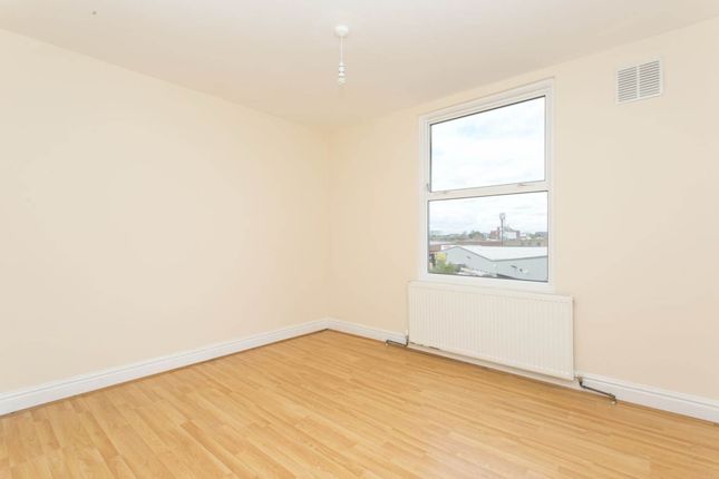 553, Old Kent Road, London photo 4