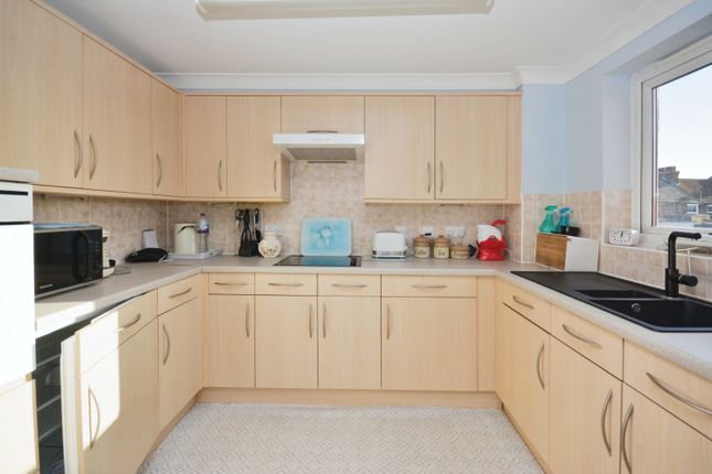 58 Darwin Court, Harold Road, Margate photo 3
