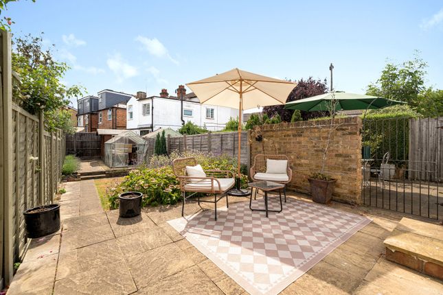 19, Glencoe Road, Weybridge photo 2