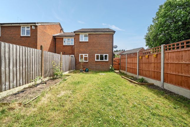 63, Brantwood Way, Orpington photo 4