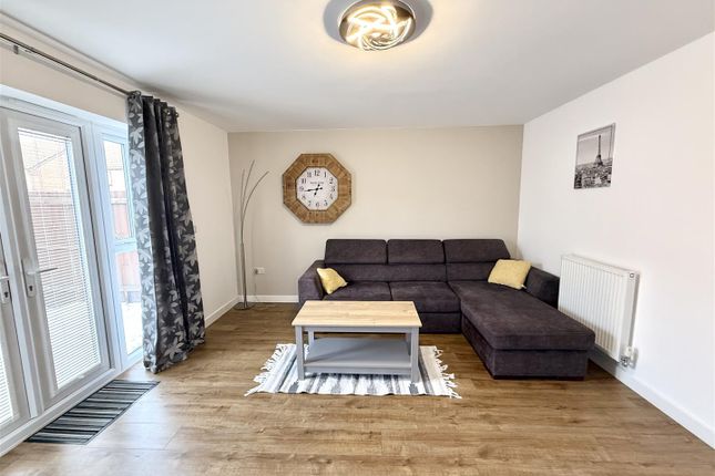 4, Cherwell Close, Spalding photo 4