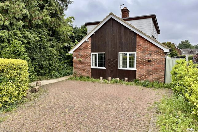 Thumbnail Detached house for sale in New Road, Ditton, Aylesford
