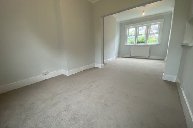 Cottage to rent in Parsonage Road, Eastbourne