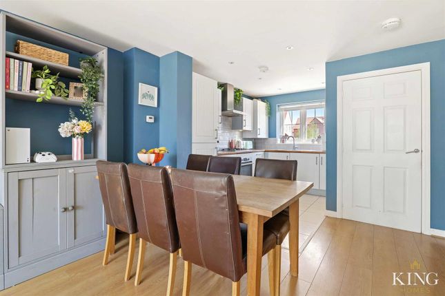 22, Hipbag Lane, Bidford-On-Avon photo 4