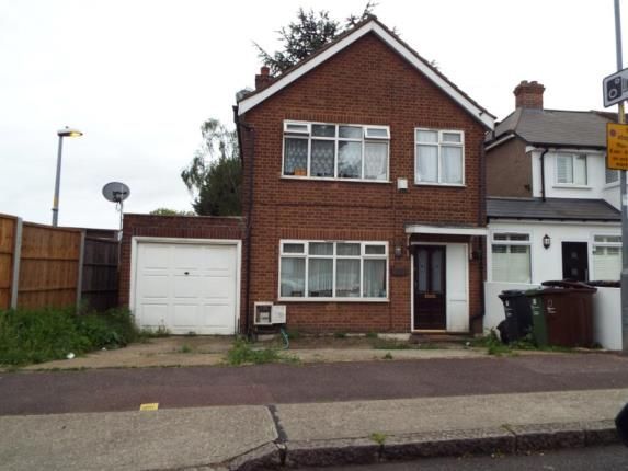 Thumbnail Semi-detached house to rent in Oval Road South, Dagenham
