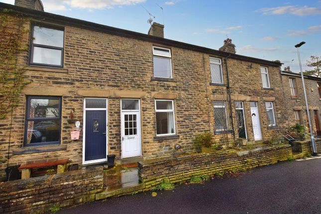 Thumbnail Terraced house to rent in The Green, Penistone, Sheffield