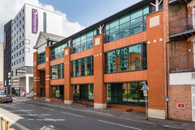 Office to let in 6 Church Street West, Woking, Surrey