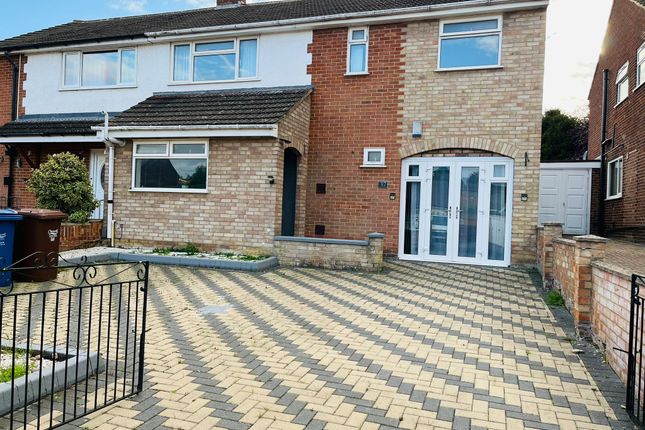 4-bed house on Barry Avenue, Bicester, £575,000